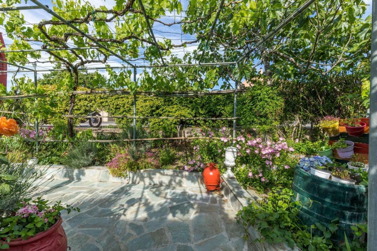 Malotu Resort Sinarádes 외부 사진